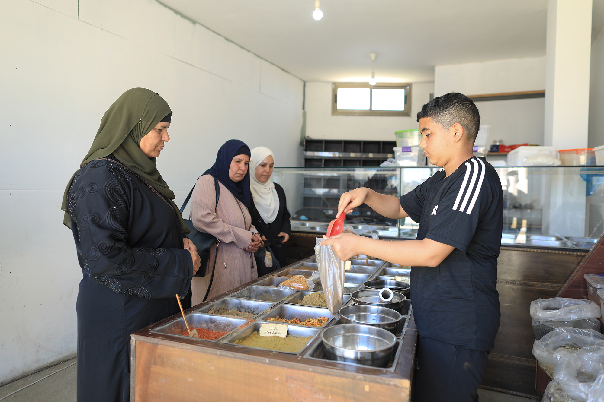 We Provide Assistance For Palestine Society